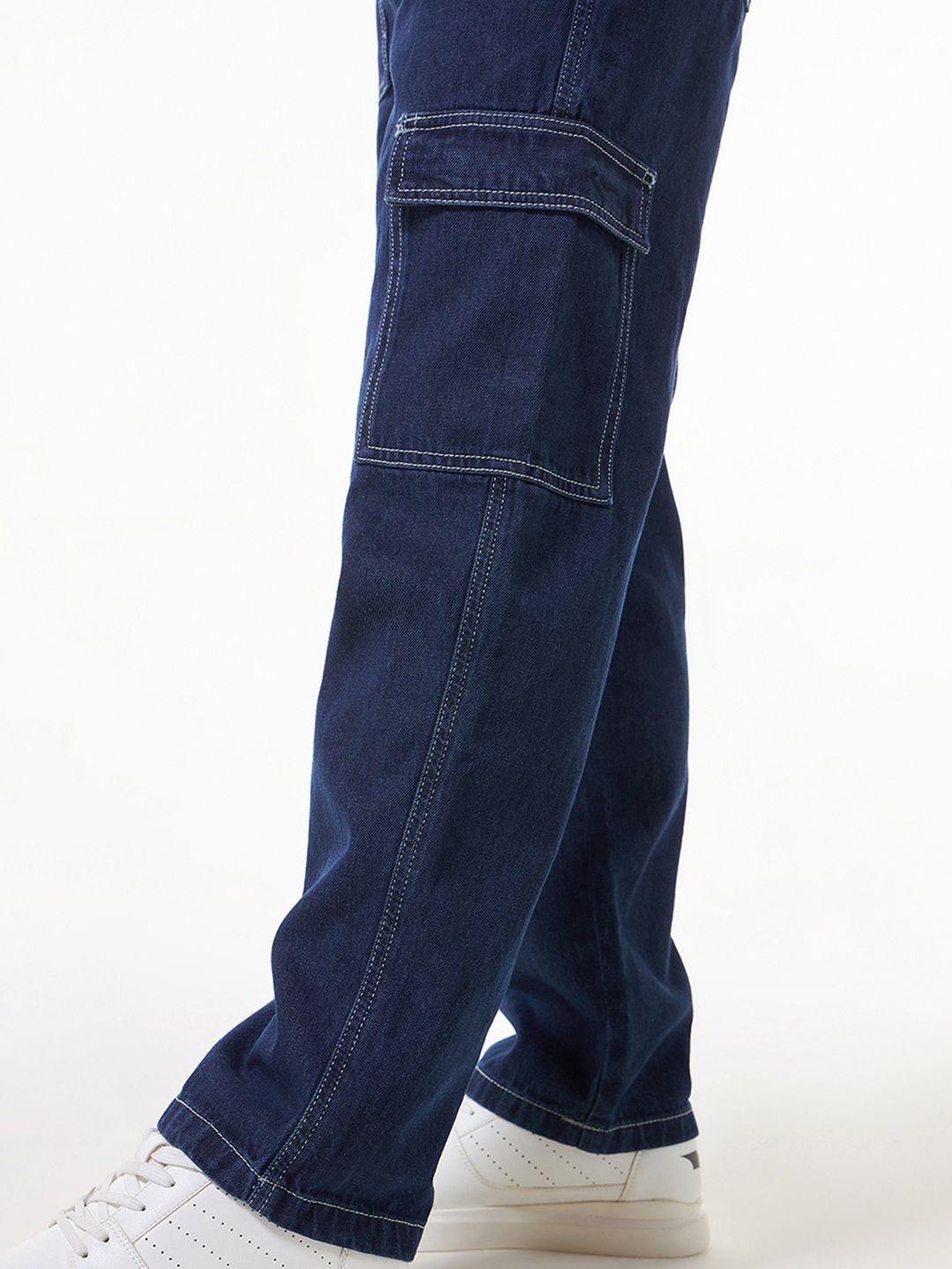 Bewakoof Men Baggy Cargo Jeans