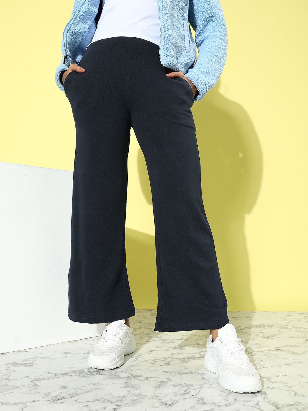 DILLINGER Women Solid Relaxed Fit Track Pant