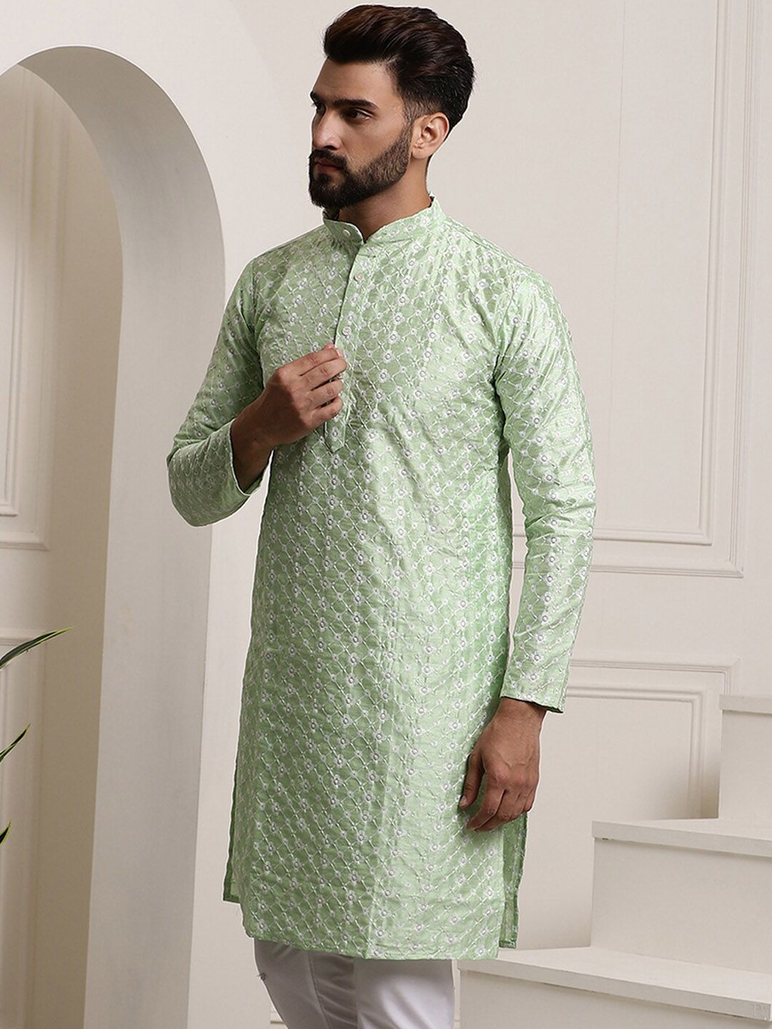 SOJANYA Benang Sulam Etnik Bekerja Kurta Lurus