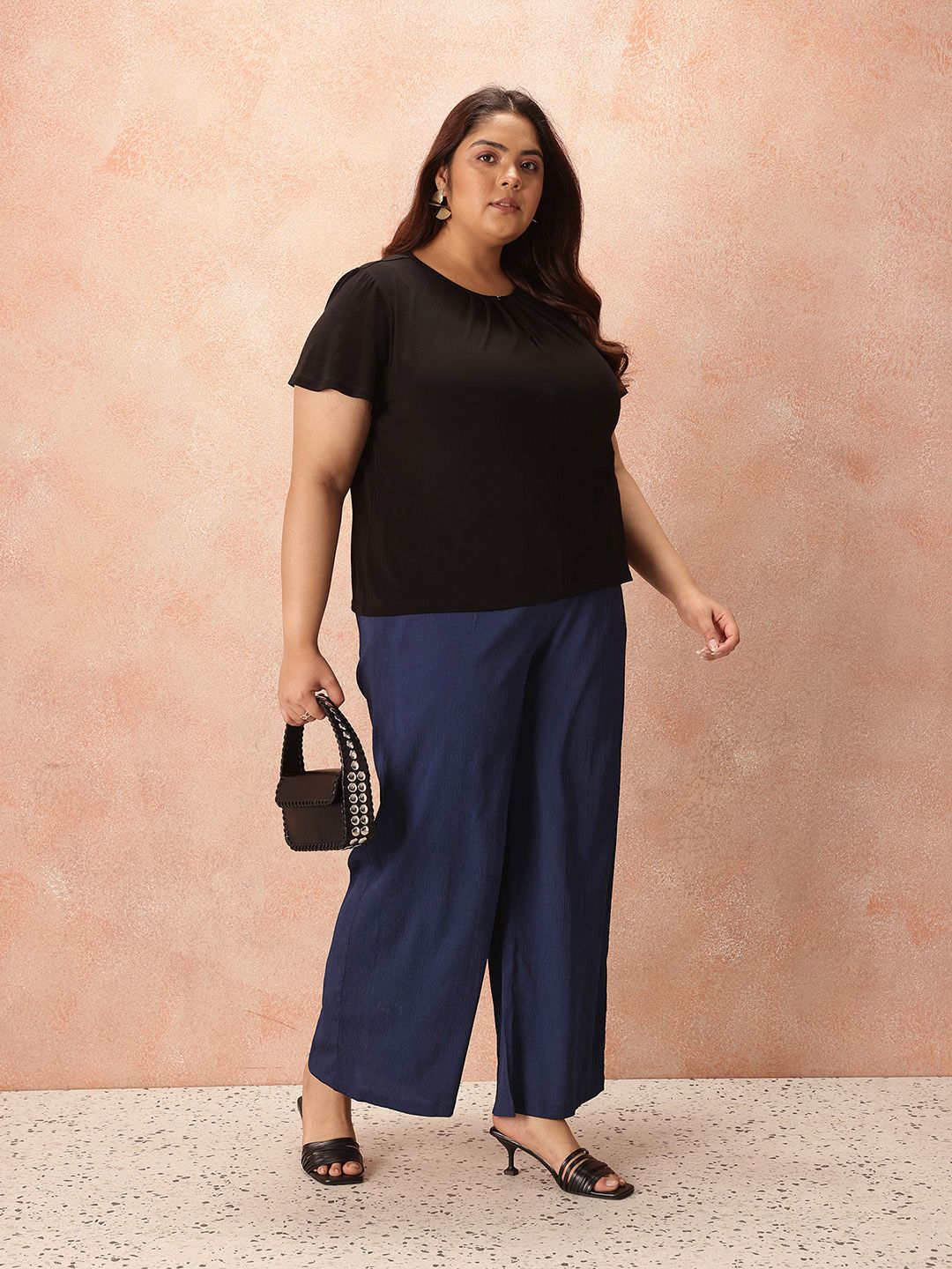 all about you Plus Size Women Crinkled Effect Mid-Rise Belted Detail Front-Pleats Trousers