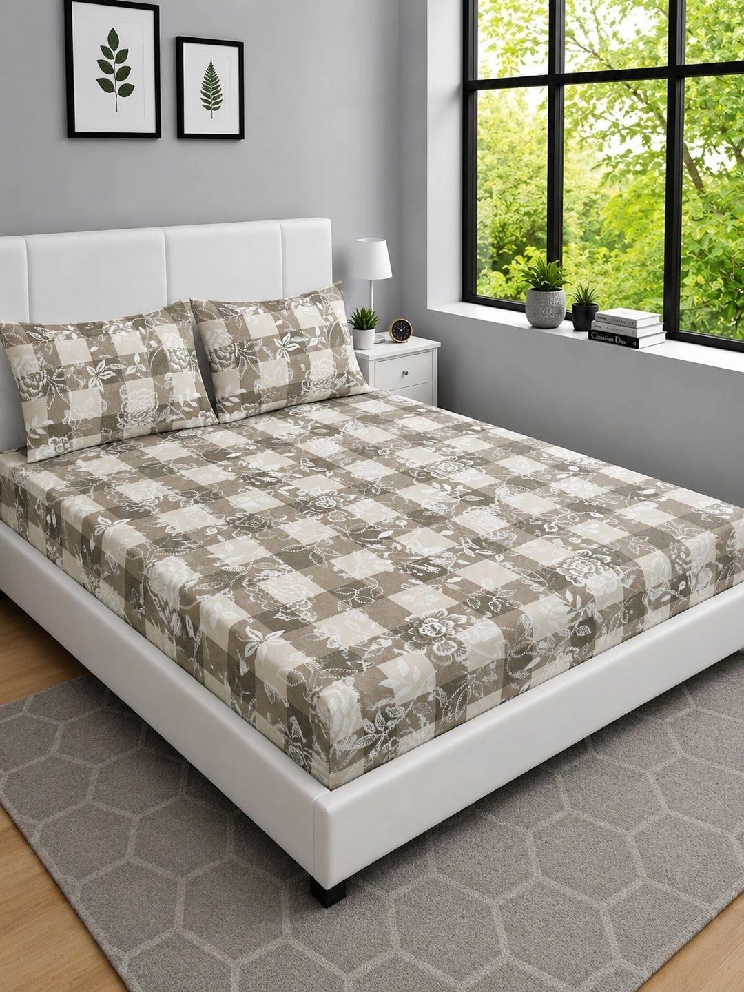 Moda Rapido X KLOTTHE Beige Geometric Printed Floral 300 TC Bedsheet with 2 Pillow Covers