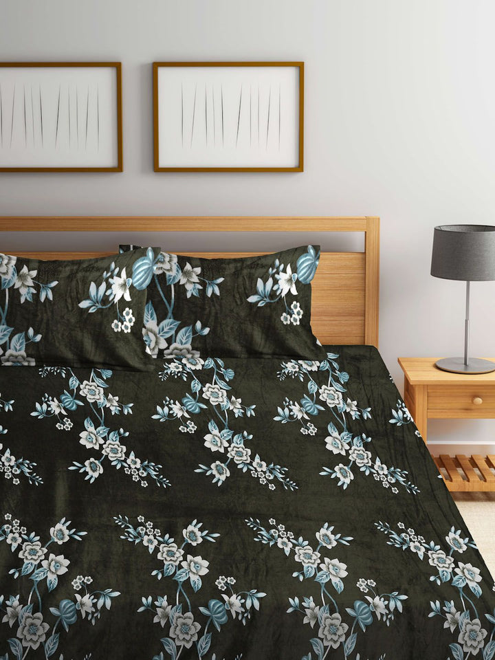 KLOTTHE Olive Floral Woolen 300 TC Cadar Tempat Tidur Halus King dengan 2 Sarung Bantal-250X225 cm