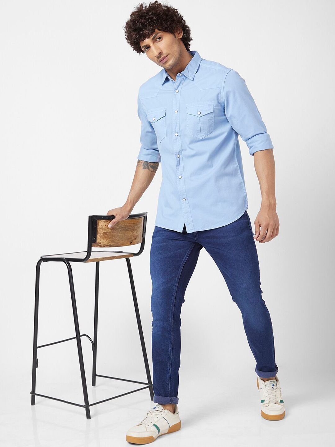SPYKAR Men Blue Skinny Fit Low-Rise Light Fade Clean Look Stretchable Jeans
