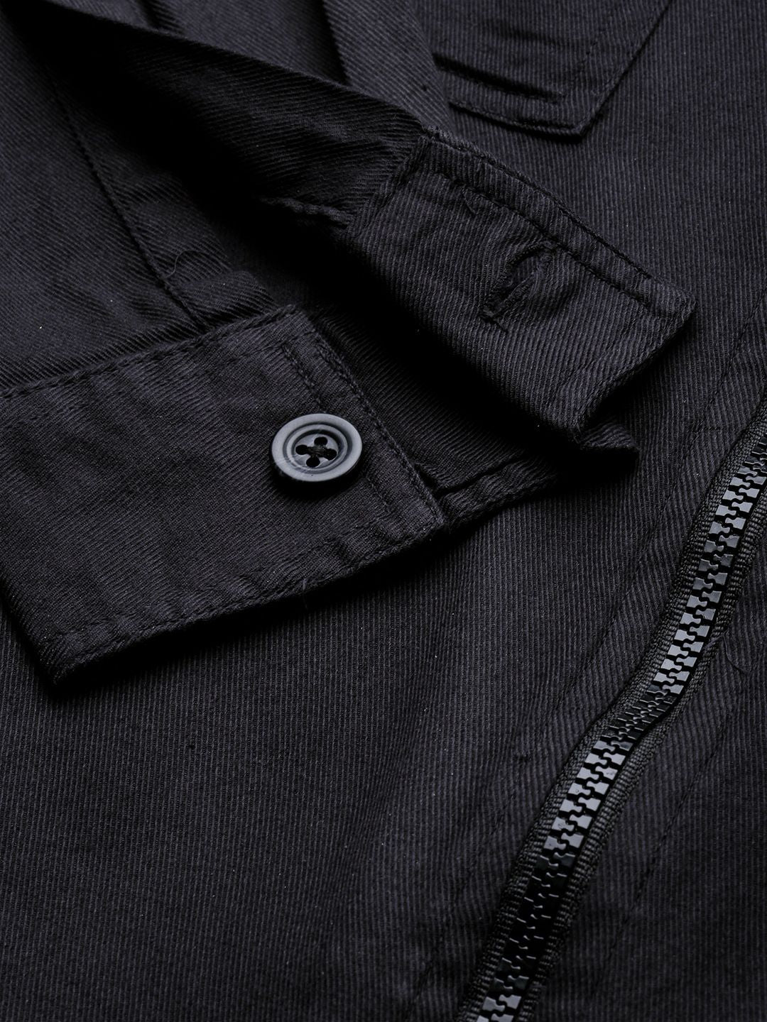 The Indian Garage Co Men Black Solid Slim Fit Cotton Casual Shirt