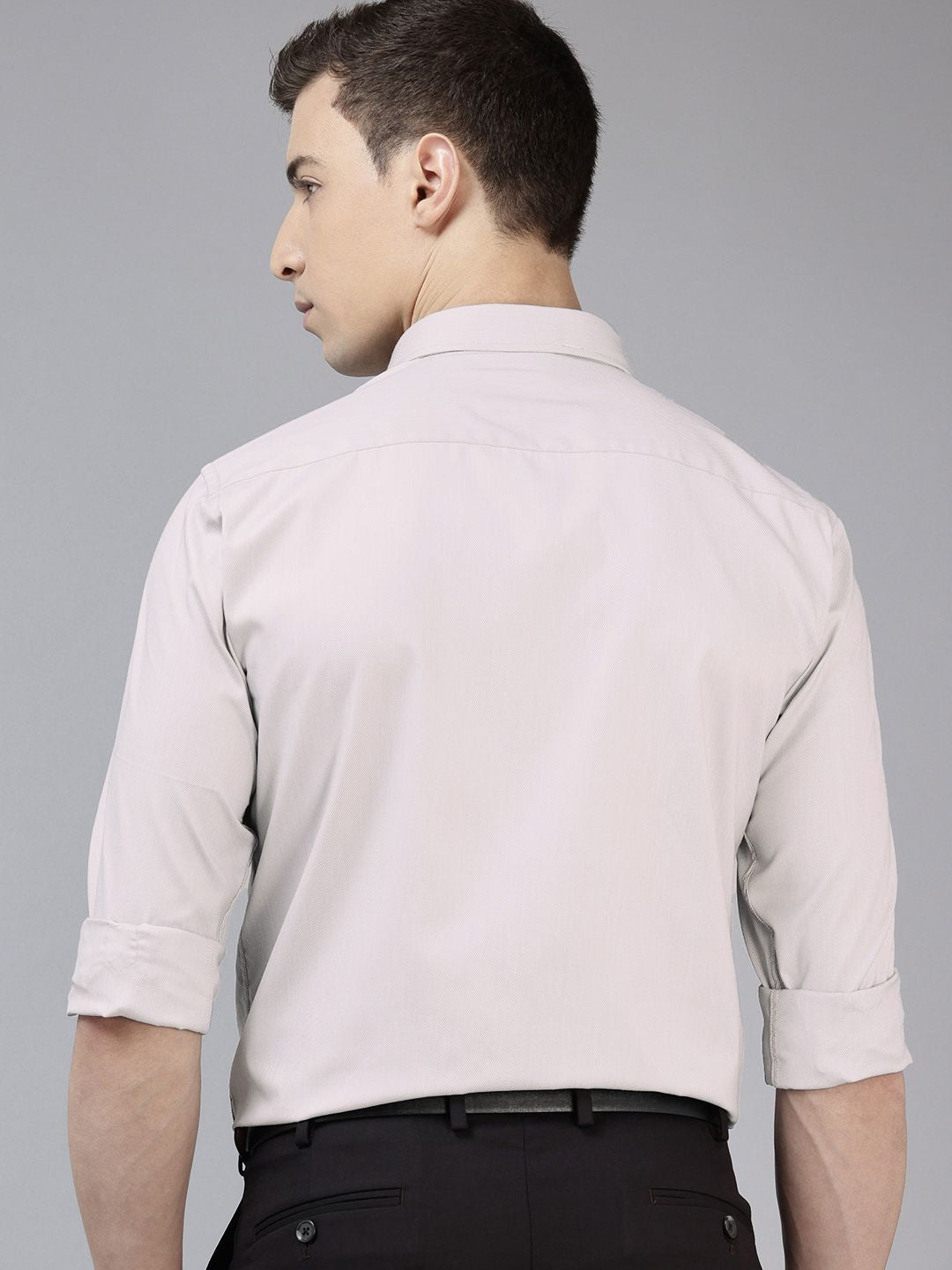 Park Avenue Textured Slim Fit Formal Shirt