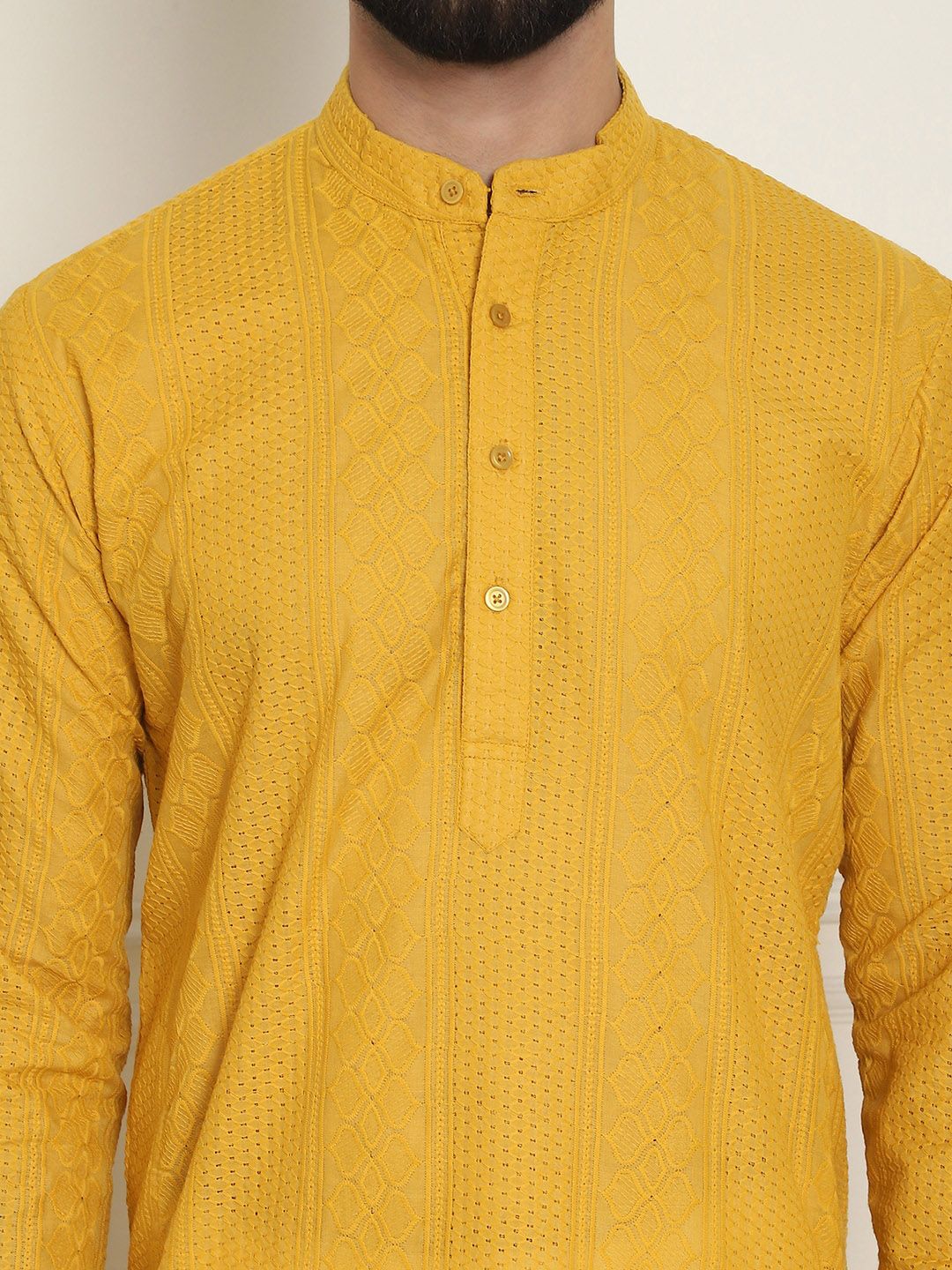 SOJANYA Geometric Embroidered Thread Work Pure Cotton Straight Kurta With Churidar
