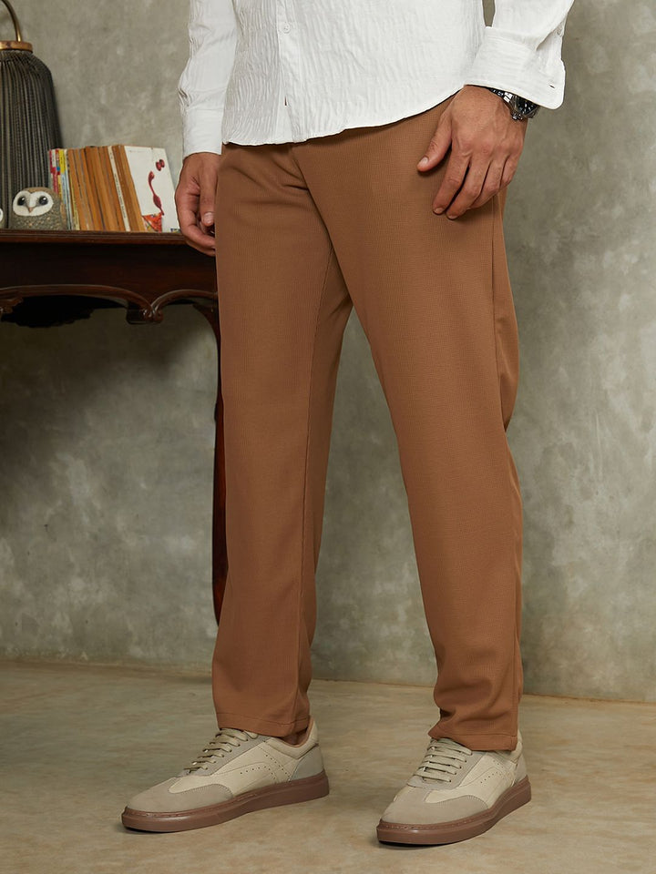 Campus Sutra Micro-Waffle Men Relaxed Fit Mid-Rise Comfort Trousers