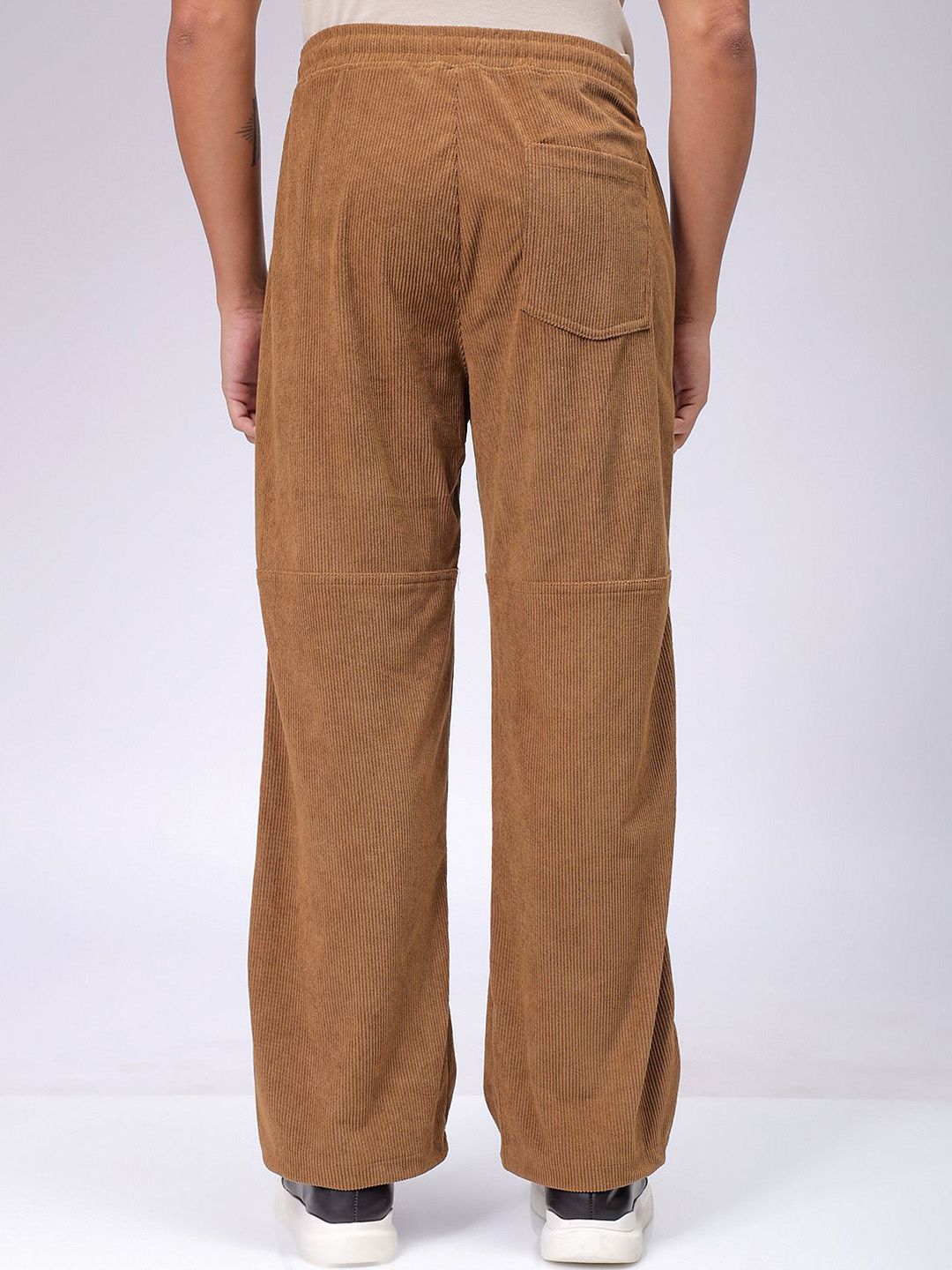 The Indian Garage Co Men Loose Fit Joggers Trousers