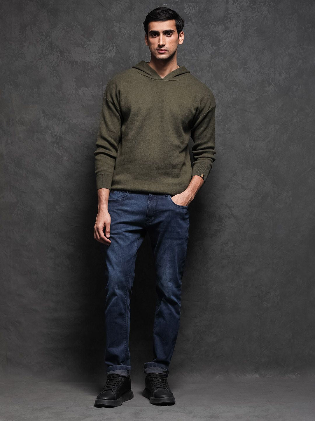 RARE RABBIT Men Zarr Slim Fit Hooded Sweatshirt