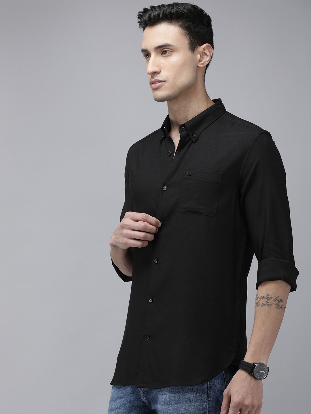 THE BEAR HOUSE Men Black Solid Slim Fit Casual Shirt