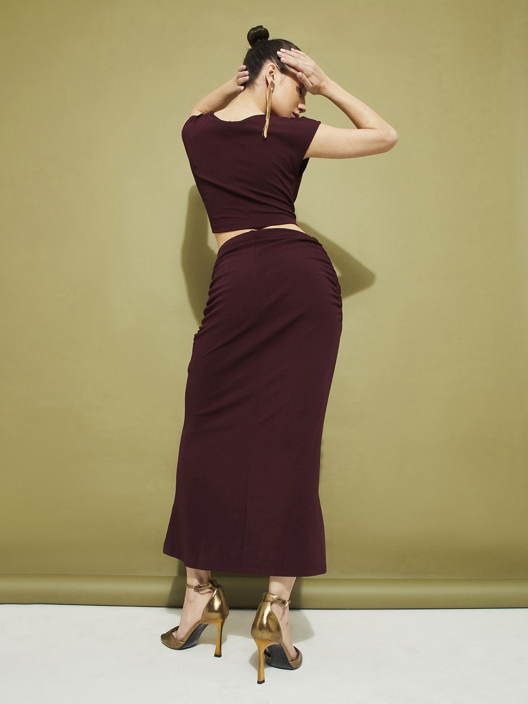 DressBerry Modern Minimalism Crop Top with Ruched Midi Skirt Co-Ord Set