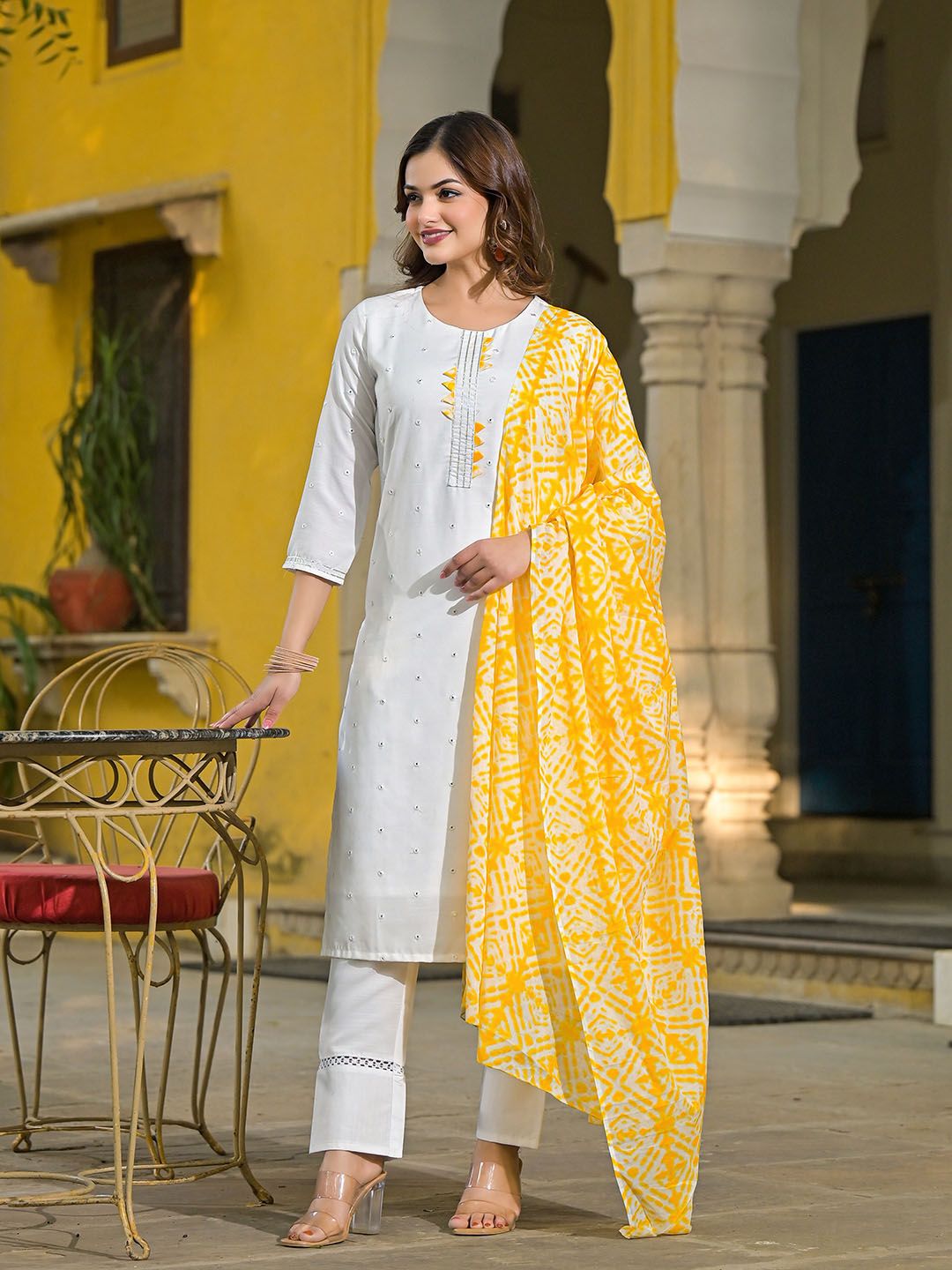 KALINI Women Floral Embroidered Regular Gotta Patti Kurta with Trousers & With Dupatta