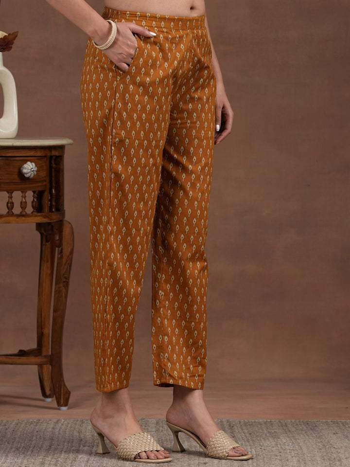 Libas Women Ethnic Motifs Printed Pleated Sequinned Pure Cotton Kurta with Palazzos