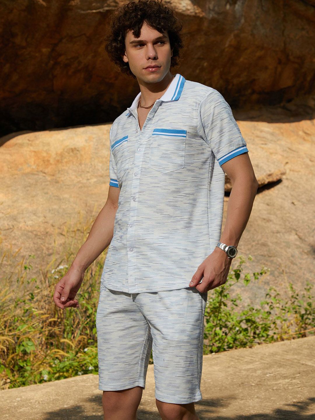 Campus Sutra Printed Polo Collar Shirt With Shorts