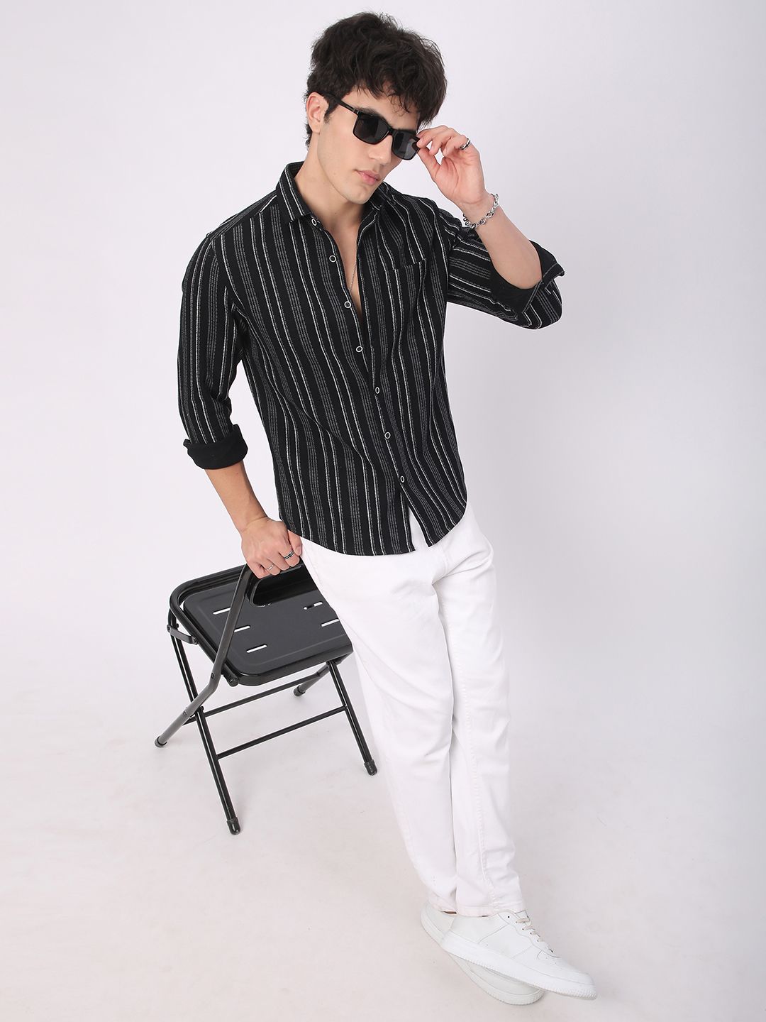 VASTRADO Men Classic Slim Fit Opaque Striped Casual Shirt