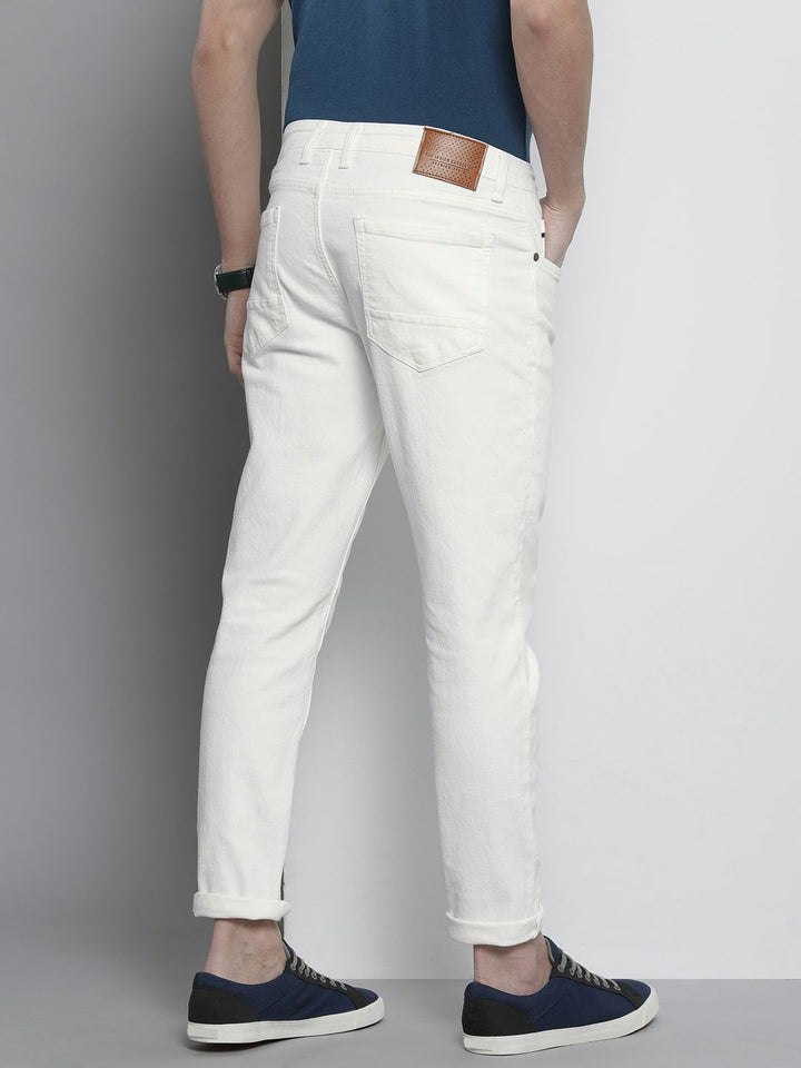 The Indian Garage Co Men Carrot Fit Light Fade Stretchable Jeans