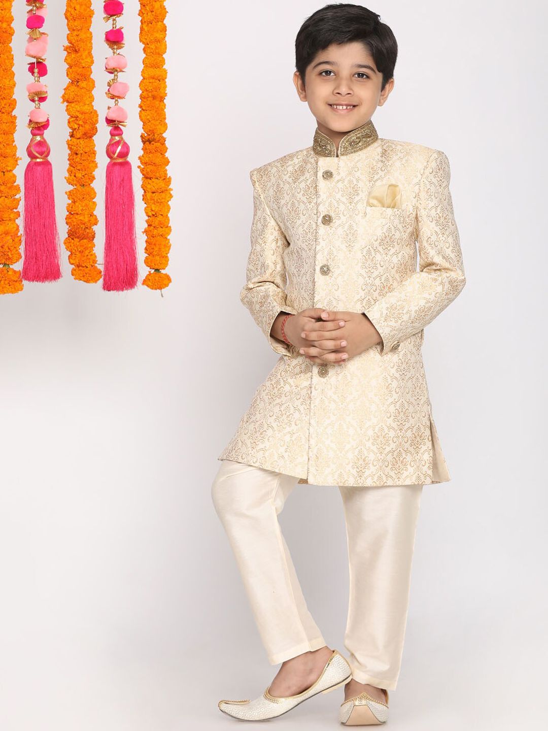 Vastramay Boys Design Reka Bentuk Slim-Fit Sherwani Set