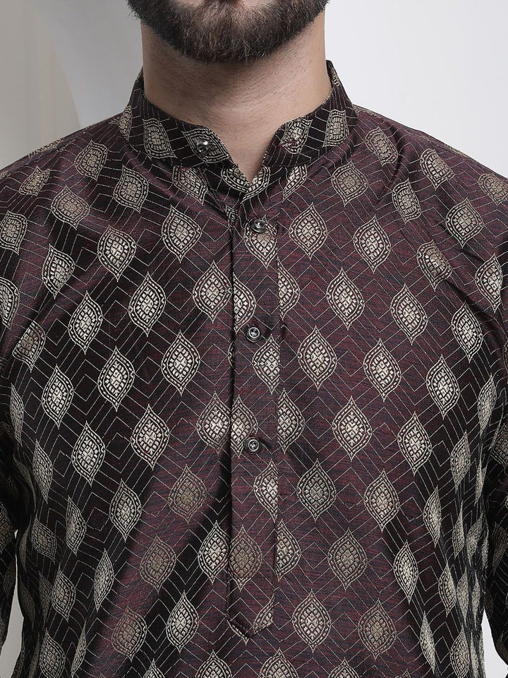 SOJANYA Kolar Mandarin Zari Motif Etnik Kurta