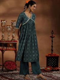Libas Ethnic Motifs Printed Empire Gotta Patti Kurta with Trousers & Dupatta