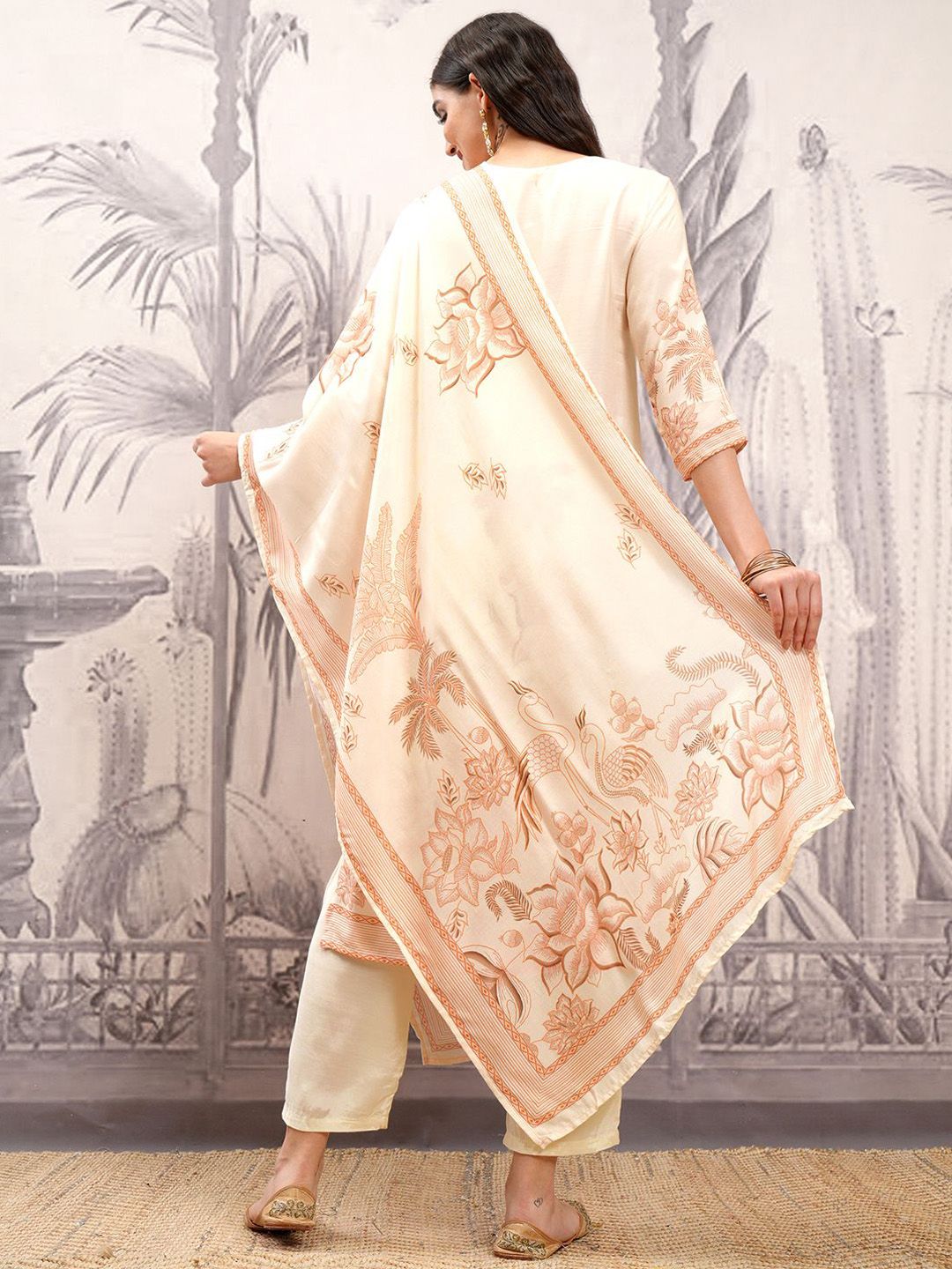 Vishudh Peach V-Neck Ethnic Motifs Printed Regular Straight Kurta Set
