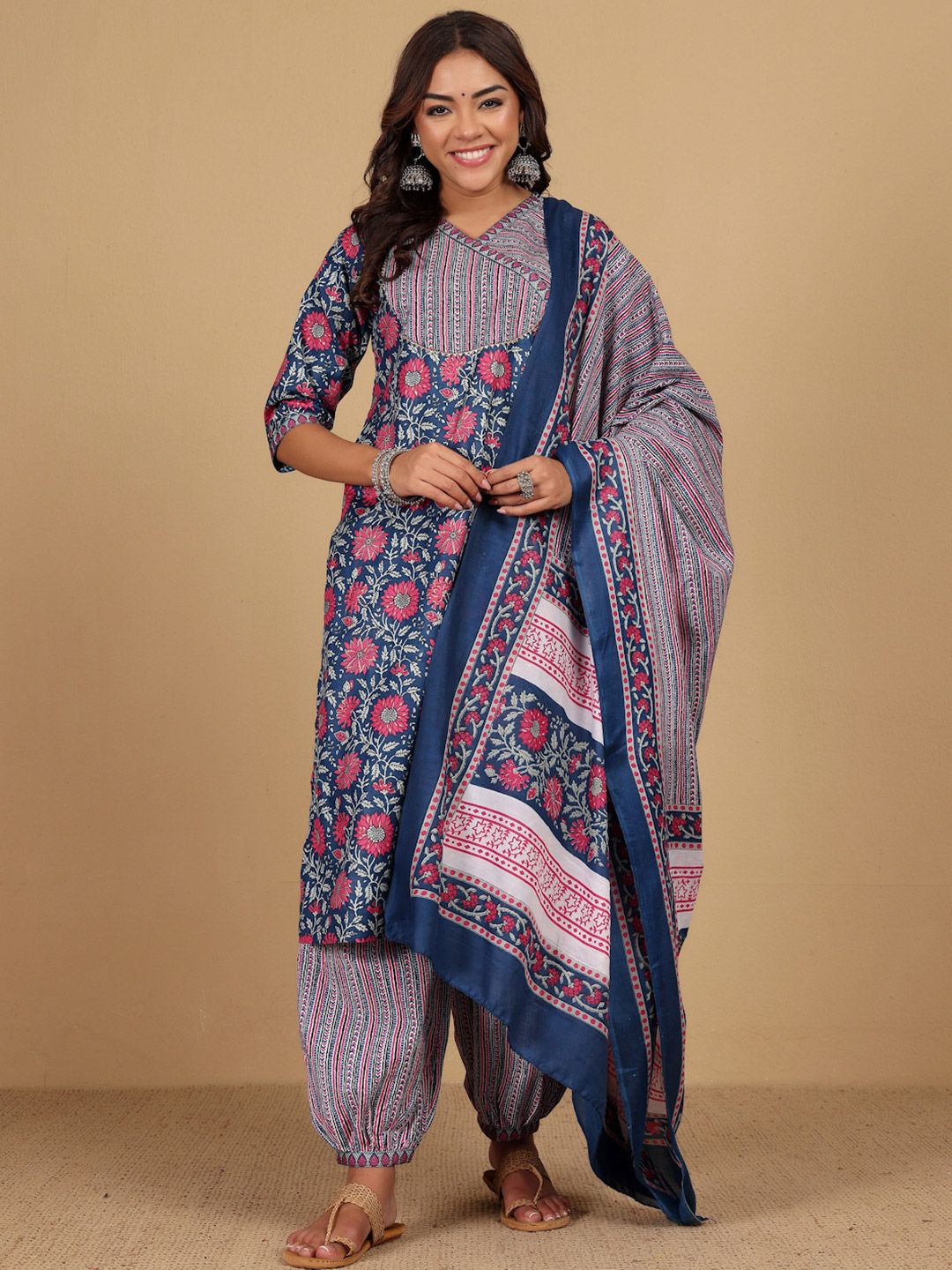 Varanga Floral Printed V-Neck Gotta Patti Kurta With Trousers & Dupatta