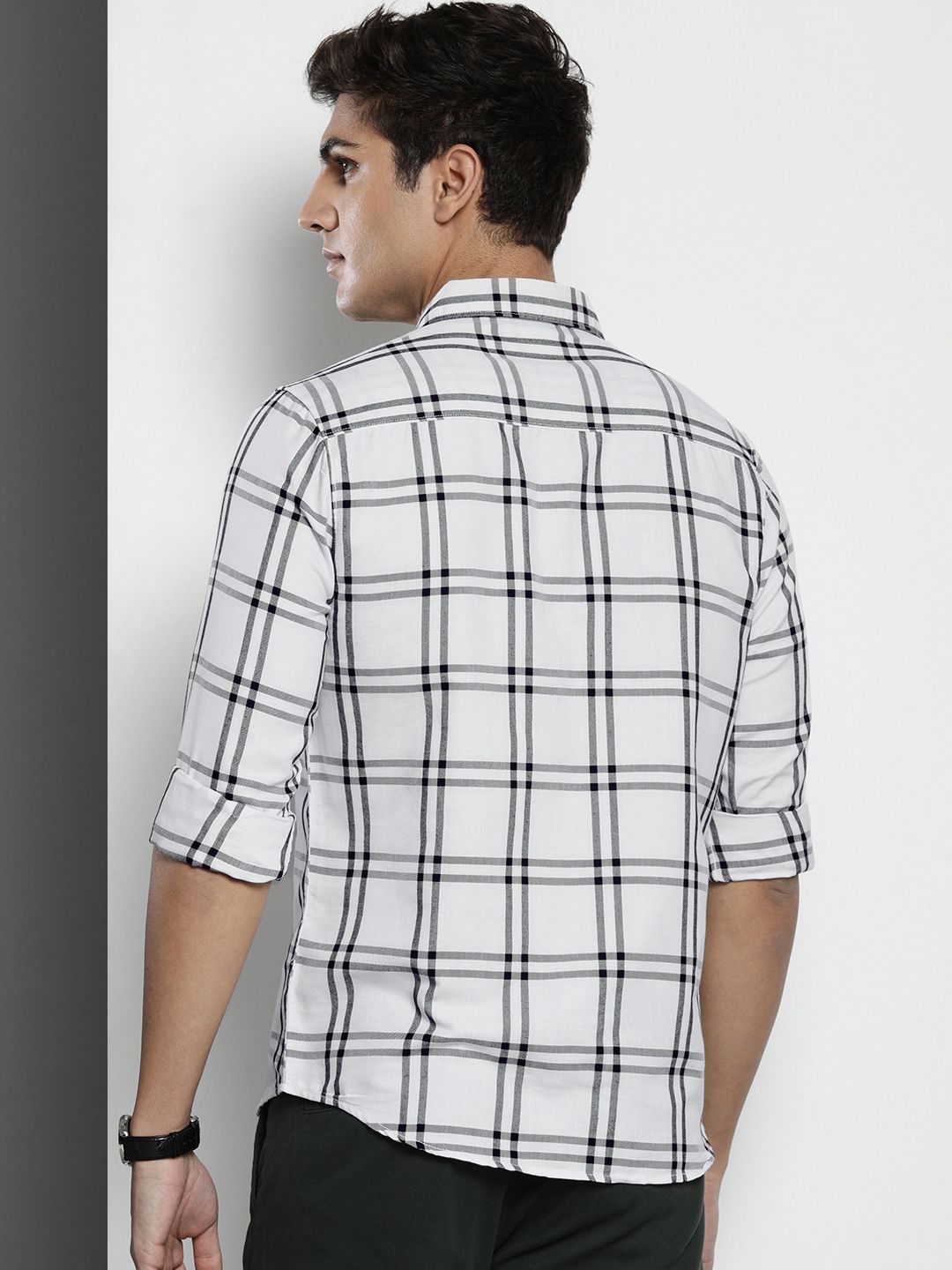 The Indian Garage Co Men Windowpane Checked Casual Shirt
