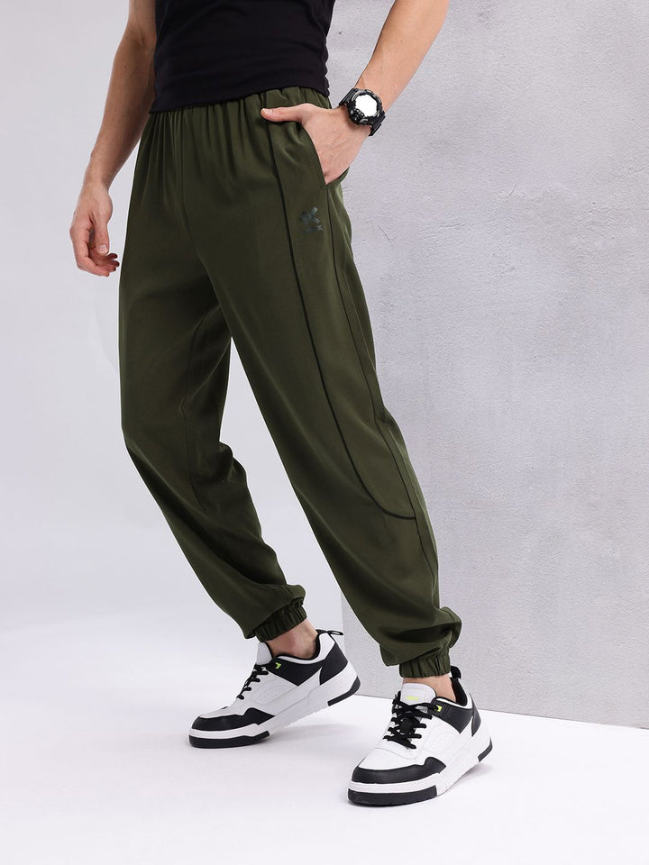 HRX by Hrithik Roshan Men Regular Fit Joggers