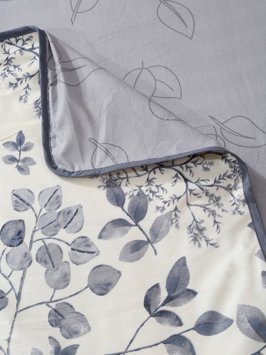 Cortina White & Grey Floral Microfiber AC Room Reversible Single Bed Dohar