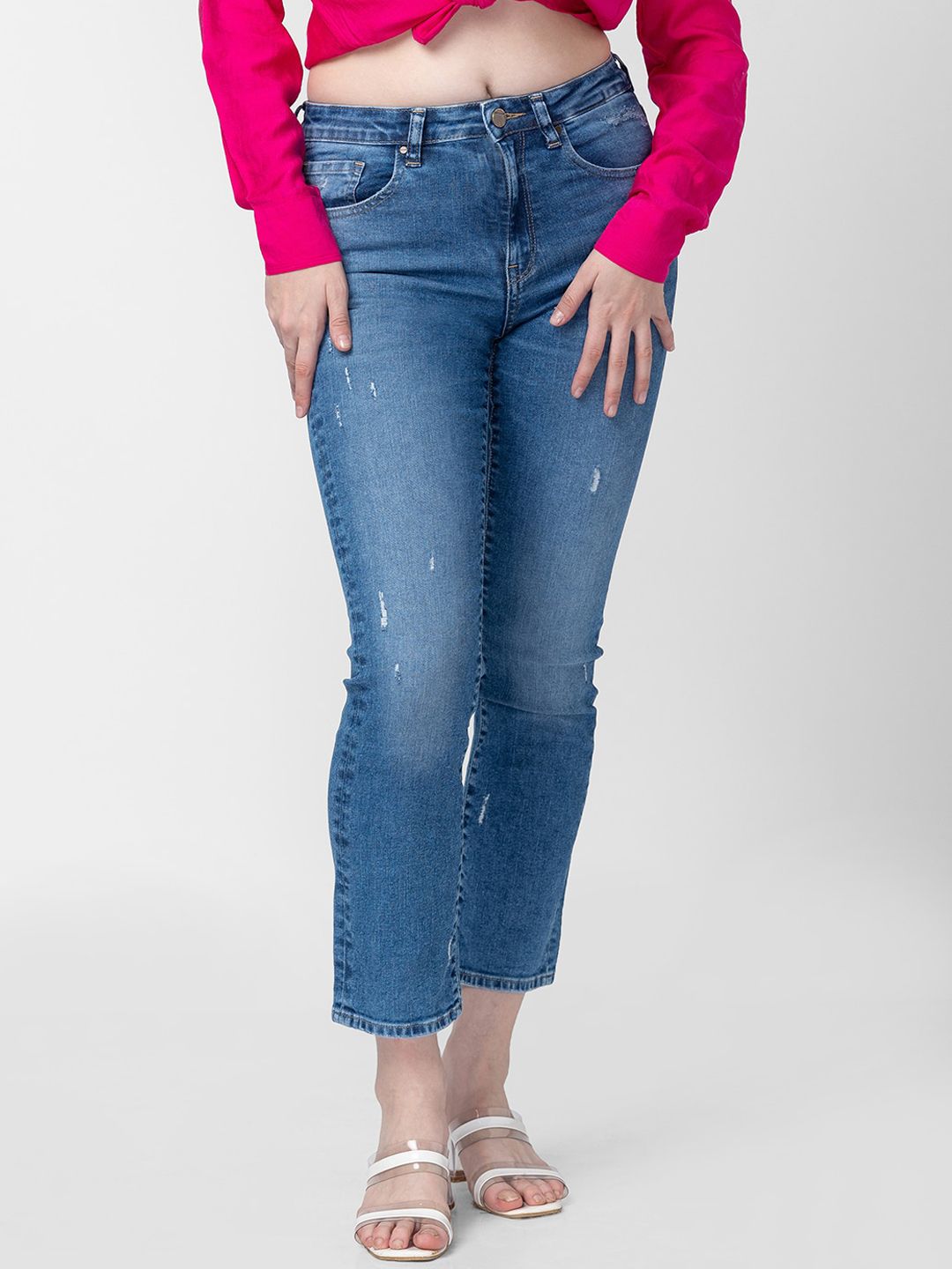 SPYKAR Women Light Blue Straight Fit Mildly Distressed Cotton Light Fade Jeans