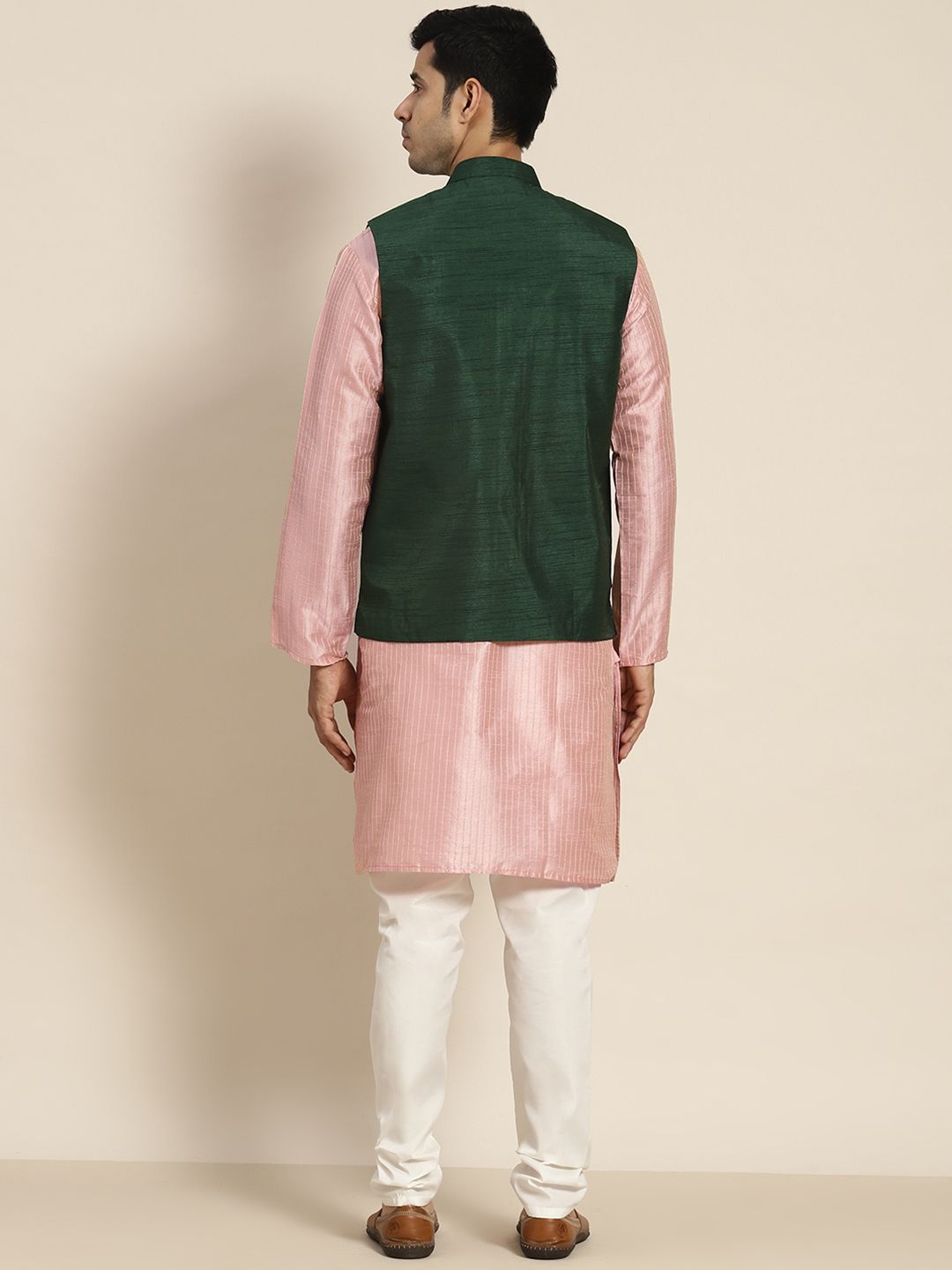 SOJANYA Men Woven Design Kurta with Churidar with Nehru Jacket