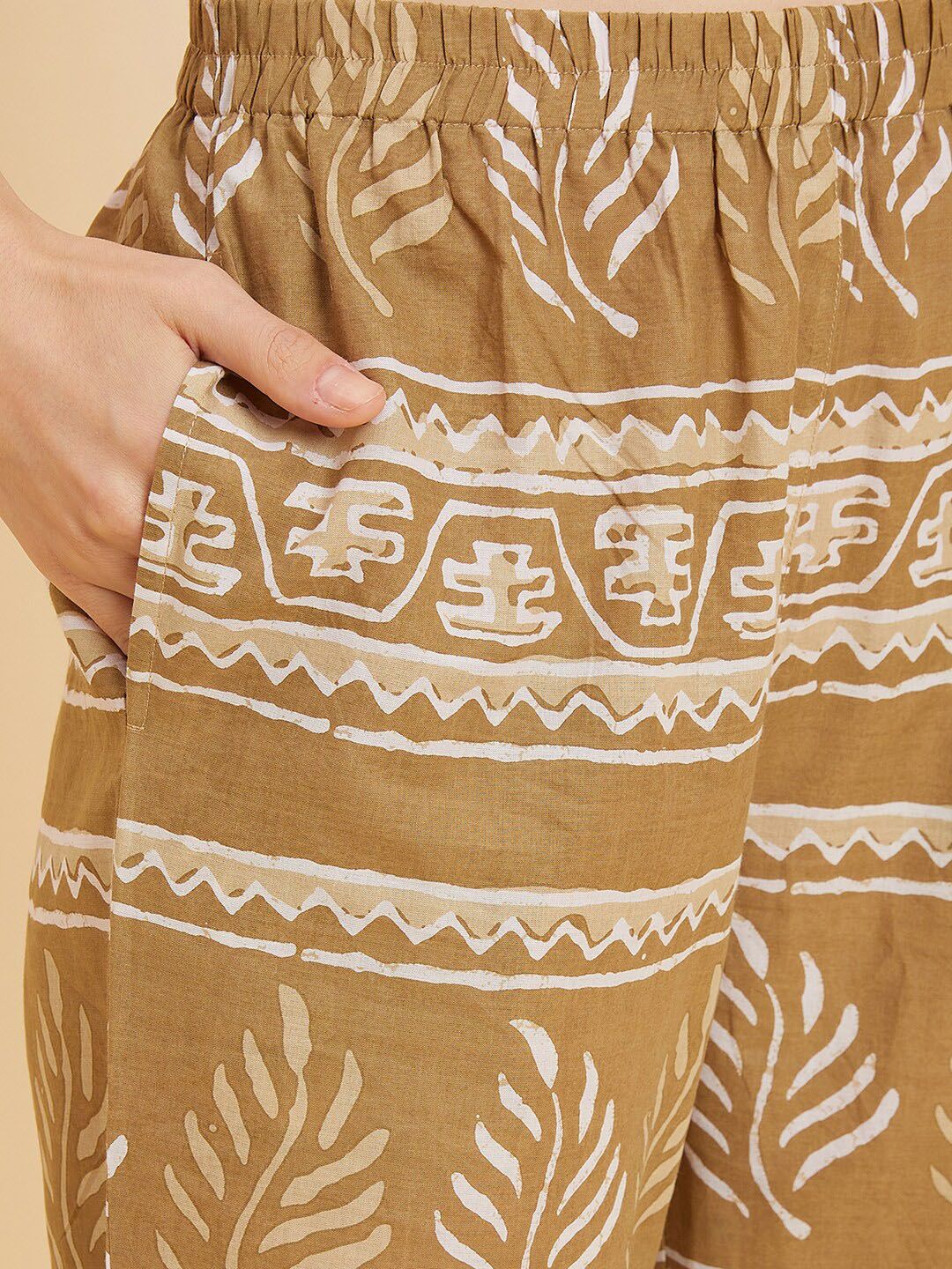 Sweet Dreams Brown & White Ethnic Motifs Printed Pure Cotton Night suit