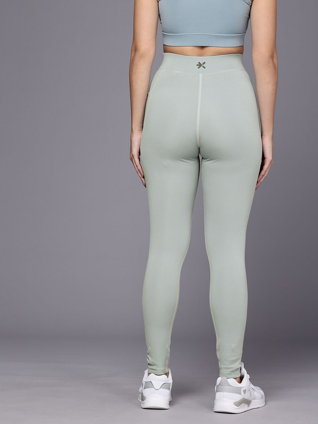 HRX by Hrithik Roshan Women PERFORMANCEBONDED Rapid-Dry Running Tights AW24_W_TG_KRS002_03