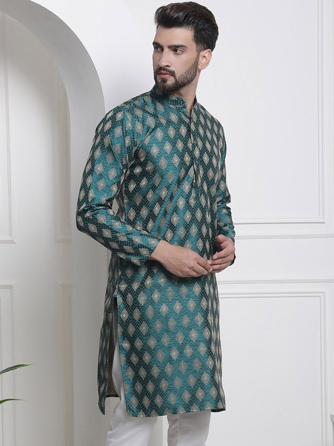 SOJANYA Motif Etnik Tenunan Kurta Kapas Sutera