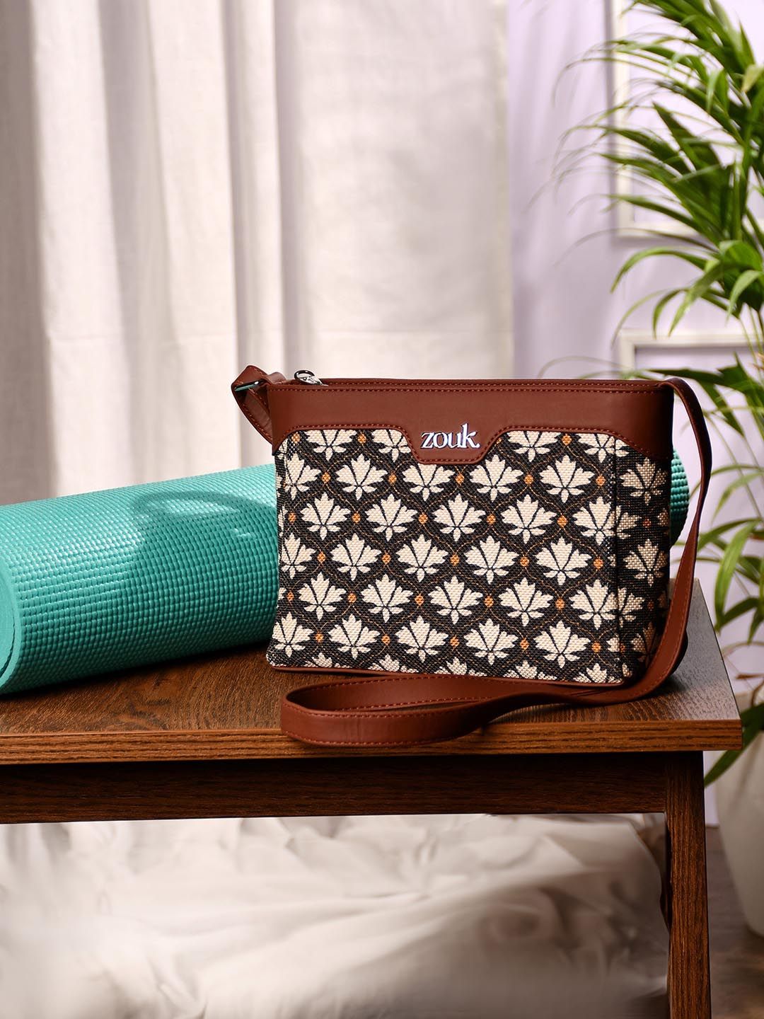 Zouk Bidri Kaiser Harmony Floral Printed Sling Sling Bag