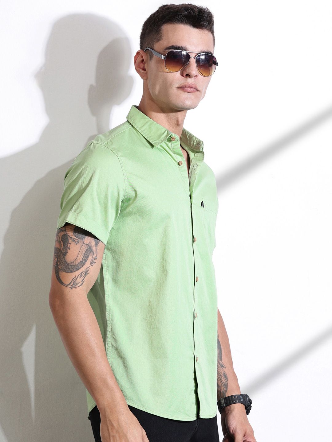 Thomas Scott Men Classic Slim Fit Spread Collar Solid Cotton Casual Shirt