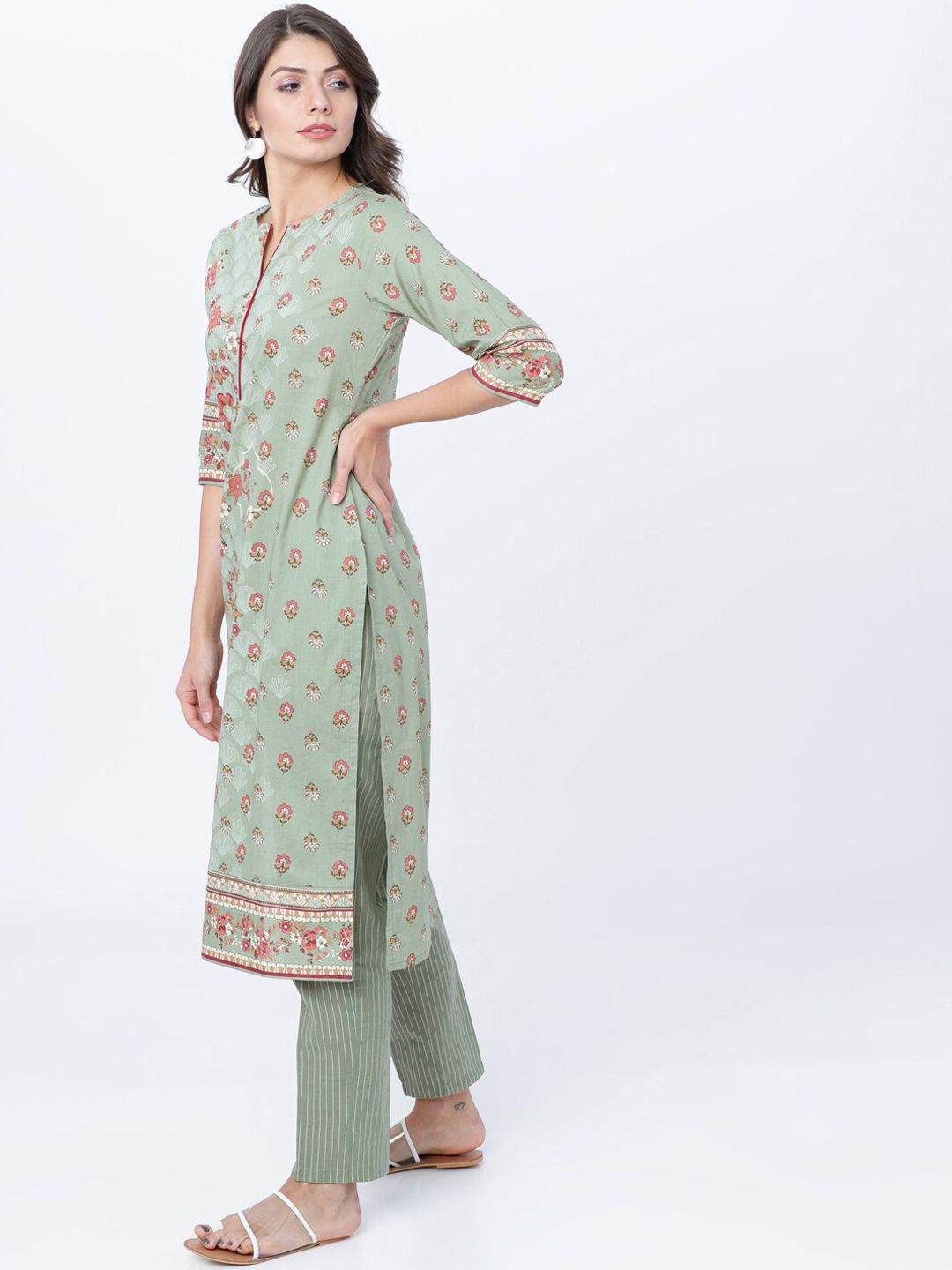 Vishudh Women Olive Green & Pink Printed Straight Kurta