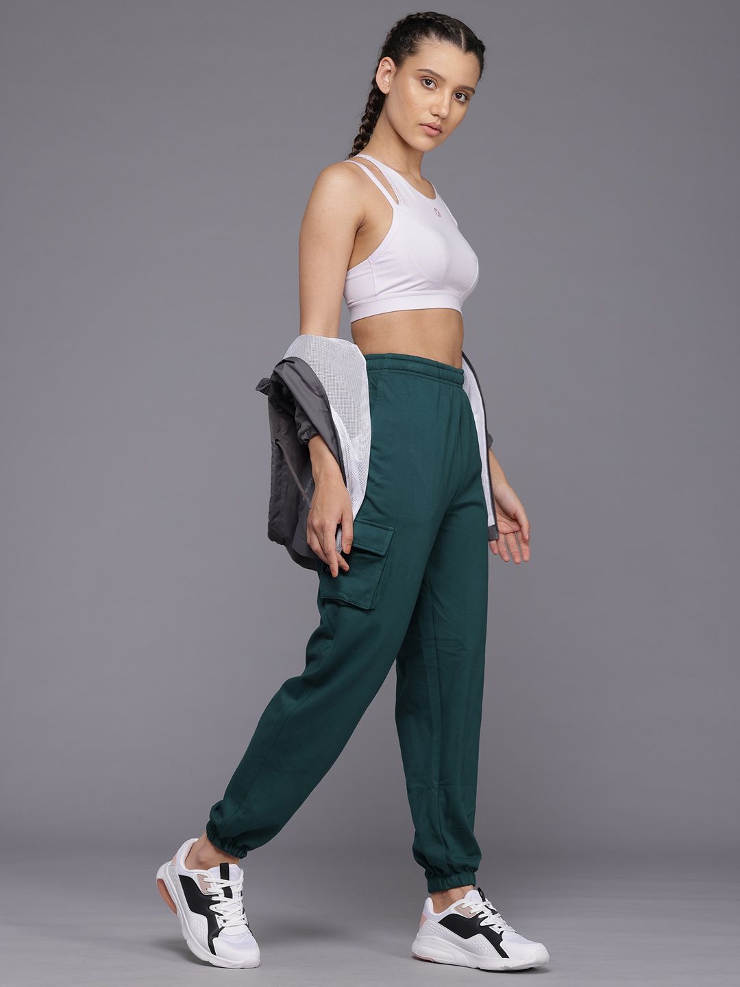 HRX by Hrithik Roshan Styled Back Medium Coverage Lightly Padded Workout Bra KY018_03