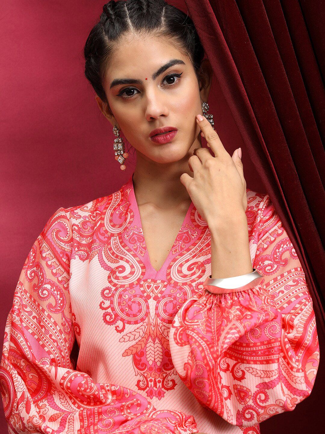 Vishudh Pink Ethnic Motifs Printed V-Neck Straight Kurta with Palazzos