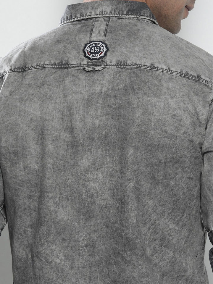 The Indian Garage Co Men Grey Checked Casual Shirt