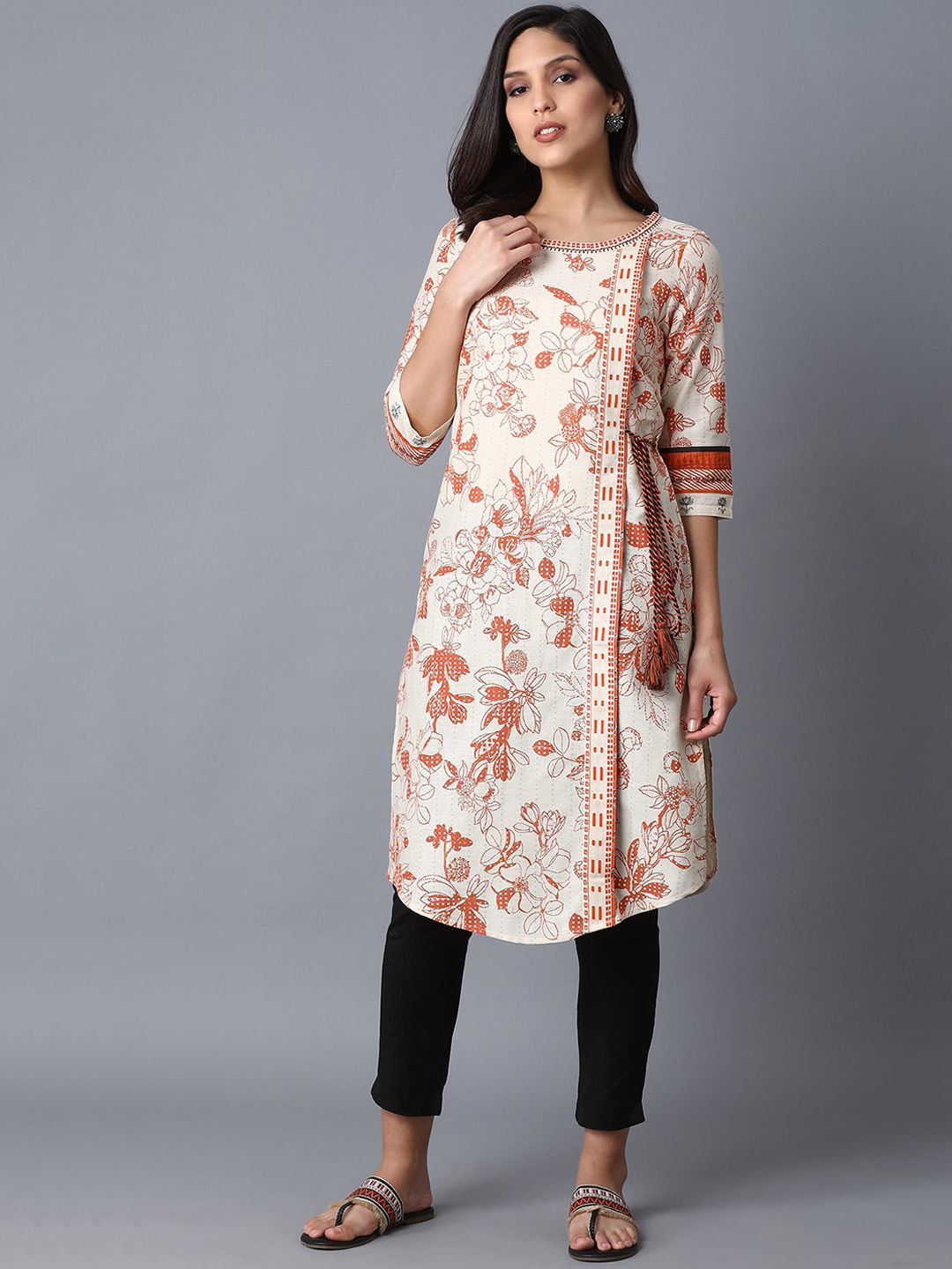 W Women Beige Floral Printed Thread Work Kurta