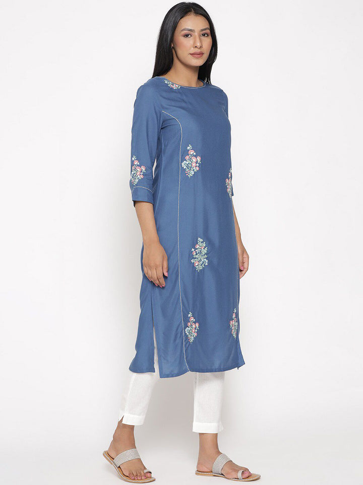 W Women Floral Embroidered Kurta