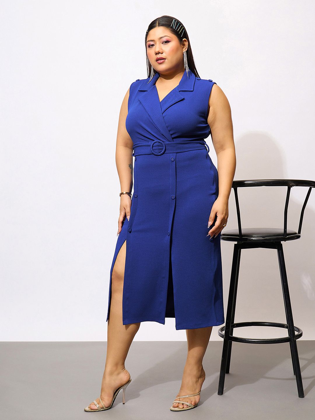 SASSAFRAS Curve Plus Size Shirt Collar Sleeveless Midi Wrap Dress With Belt