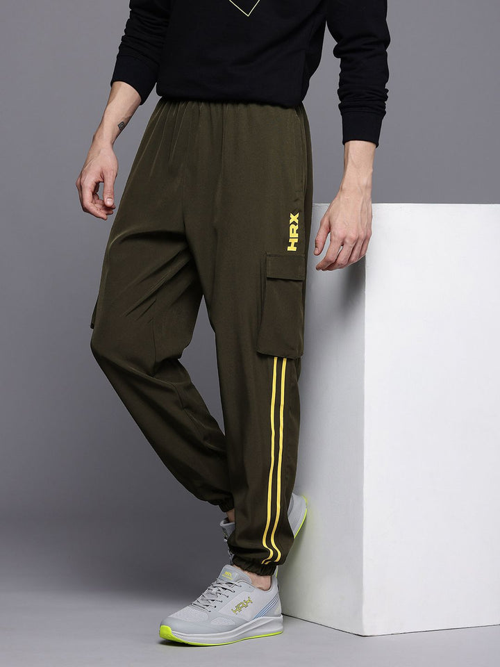 HRX by Hrithik Roshan Men Relaxed Fit Joggers