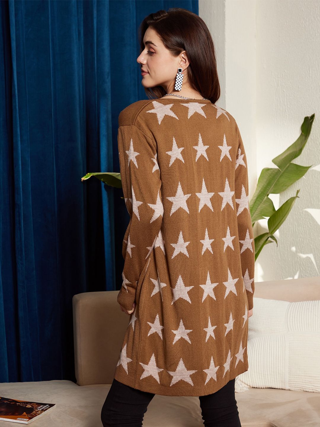 Berrylush Printed Longline Acrylic Sweater