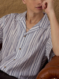 DENNISON Men Vertical Striped Oversized Casual Shirt