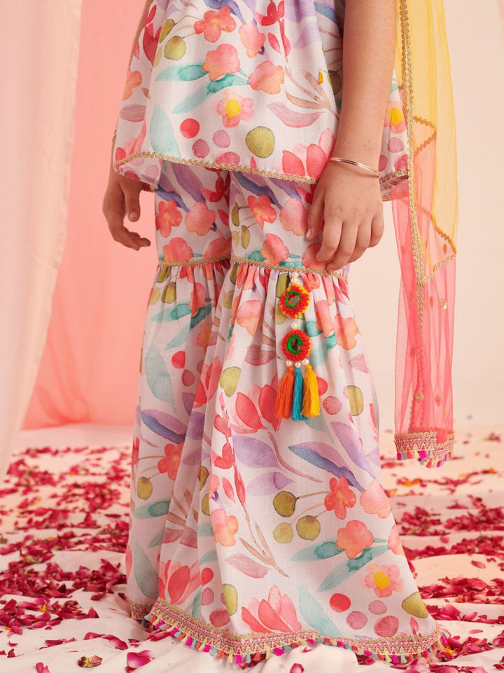 pspeaches Girls Floral Printed Angrakha Kurta with Sharara & With Dupatta