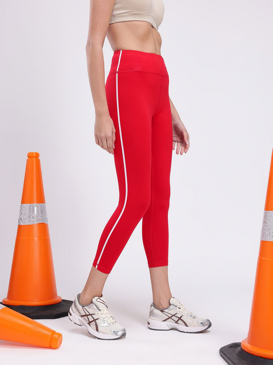 HRX by Hrithik Roshan Women Lifestyle 3/4th Tights
