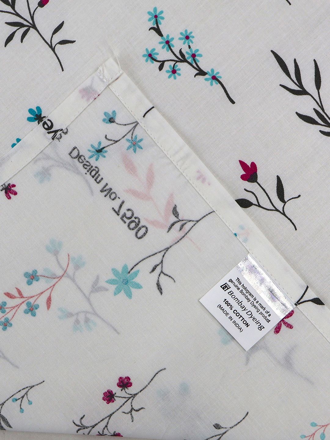 BOMBAY DYEING  Vintage Turquoise Blue Printed Cotton 180 TC  Bedsheet Set 1.52 m X 2.28 m