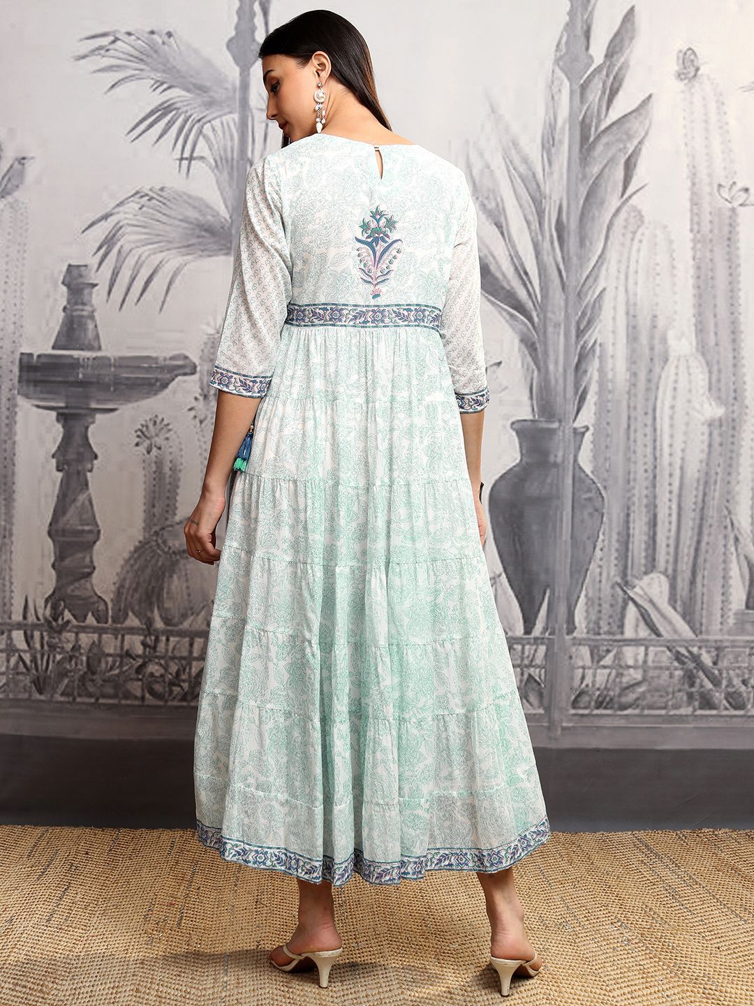 Vishudh Ethnic Motifs Print Maxi Dress