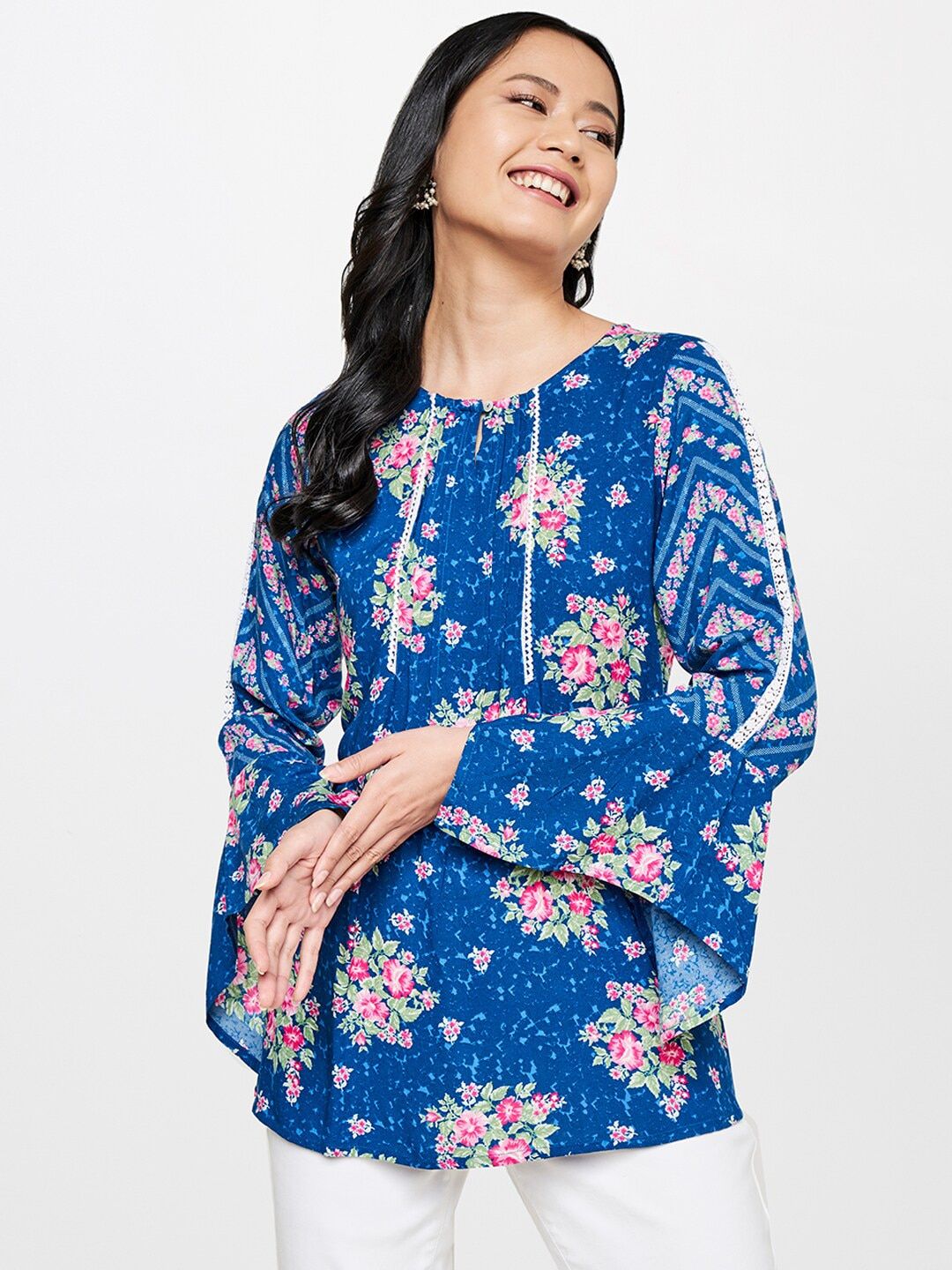 Global Desi Women Blue & Pink Floral Printed Top